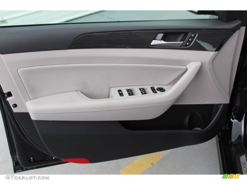 2018 Hyundai Sonata Limited Gray Door Panel Photo #121583358