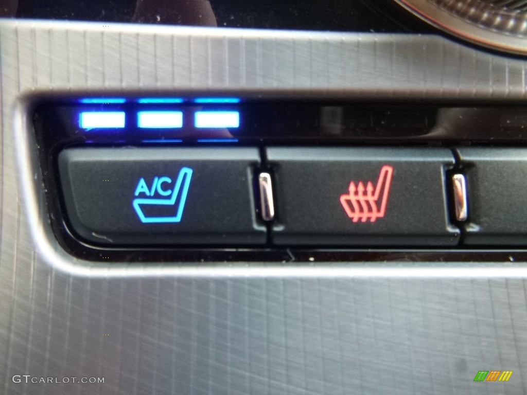 2017 Lincoln MKZ Reserve AWD Controls Photo #121583938