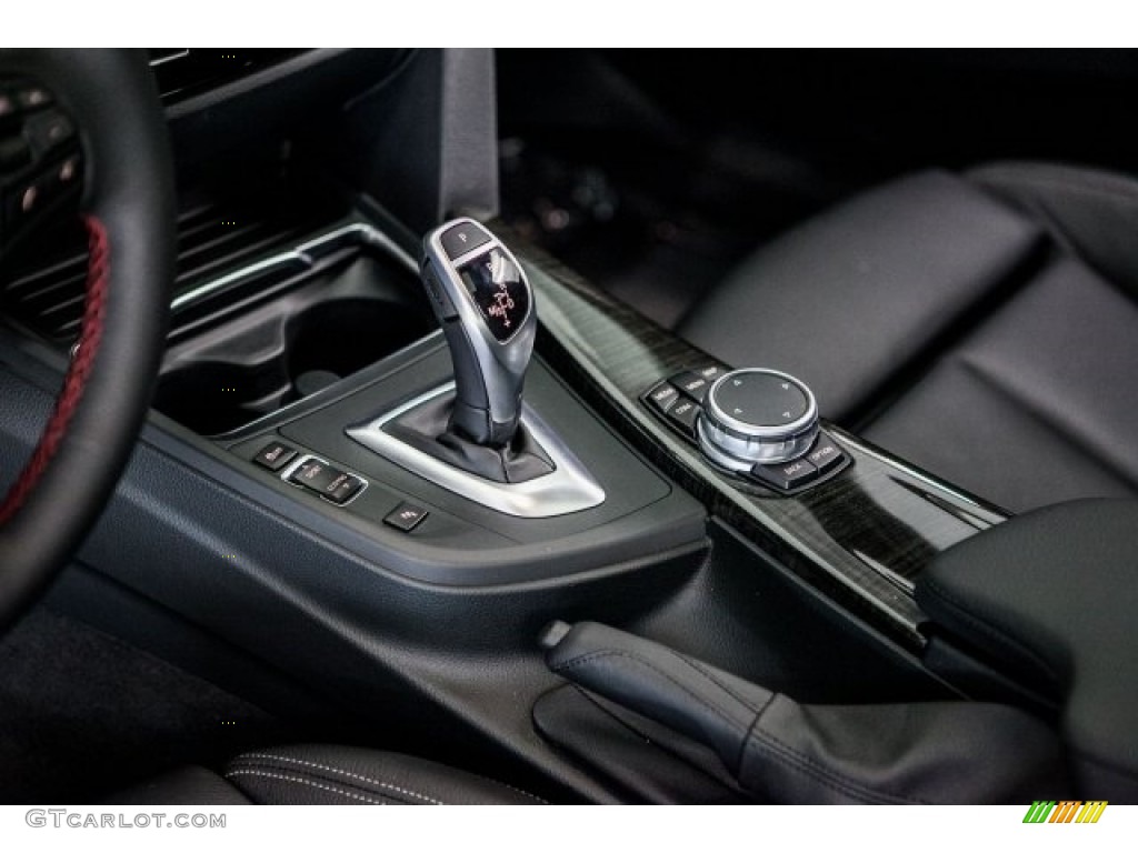 2017 3 Series 330i xDrive Sedan - Alpine White / Black photo #19