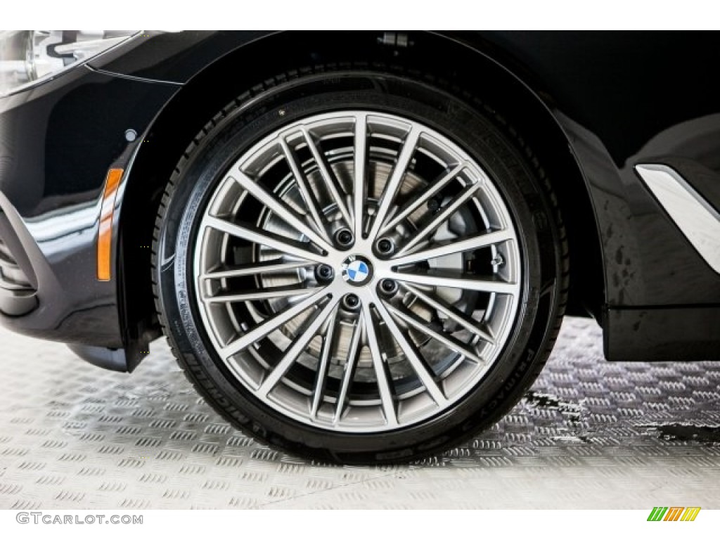 2017 5 Series 530i Sedan - Jet Black / Black photo #9