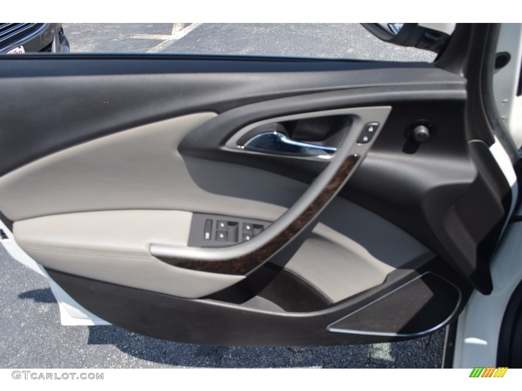 2012 Verano FWD - Summit White / Medium Titanium photo #8
