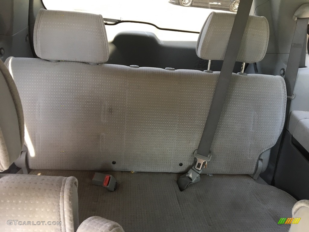 2004 Quest 3.5 S - Smoke Gray Metallic / Gray photo #4