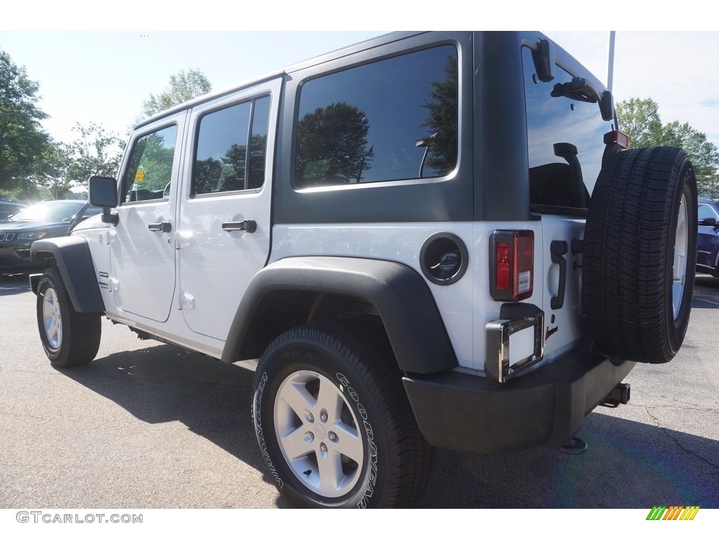 2017 Wrangler Unlimited Sport 4x4 - Bright White / Black photo #2