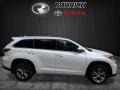 2015 Blizzard Pearl White Toyota Highlander XLE AWD  photo #2