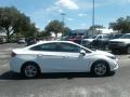 Summit White - Cruze LT Photo No. 6