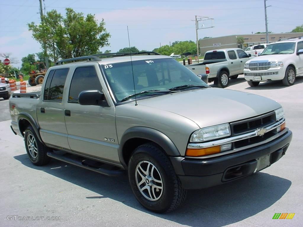 2003 S10 LS ZR5 Crew Cab 4x4 - Light Pewter Metallic / Graphite photo #7