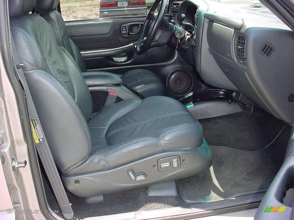 2003 S10 LS ZR5 Crew Cab 4x4 - Light Pewter Metallic / Graphite photo #10