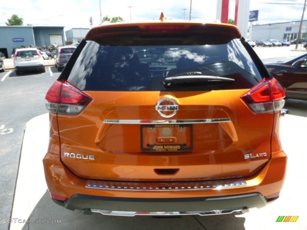 2017 Rogue SL AWD - Monarch Orange / Almond photo #5