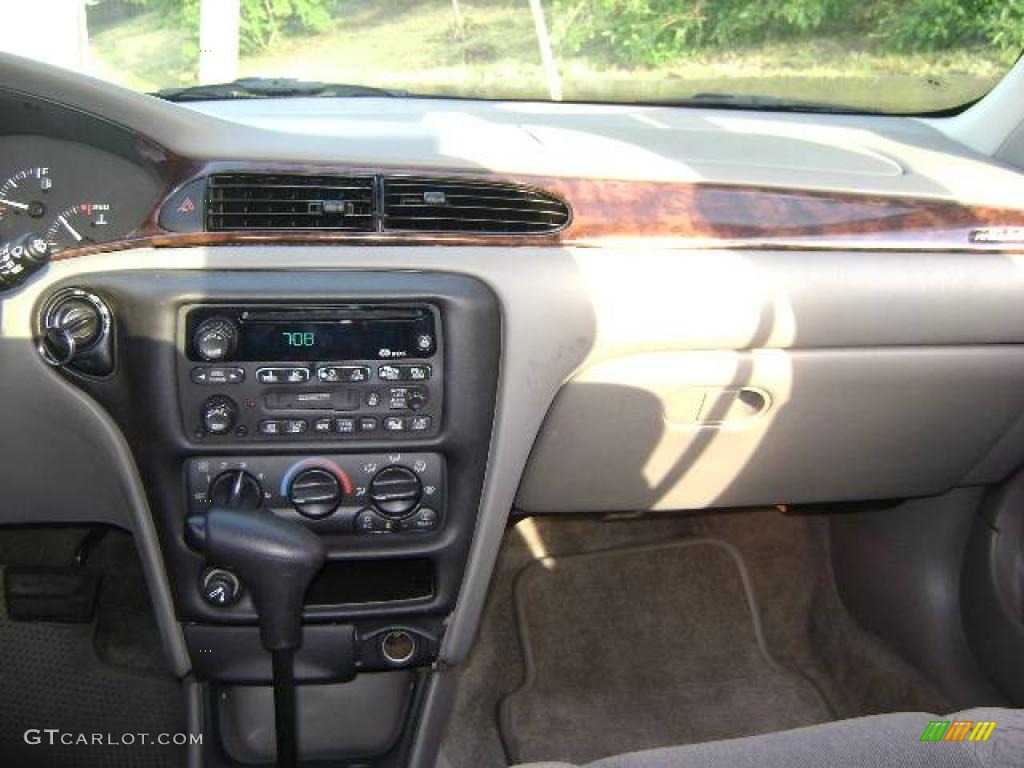 2001 Malibu LS Sedan - Navy Blue Metallic / Gray photo #17