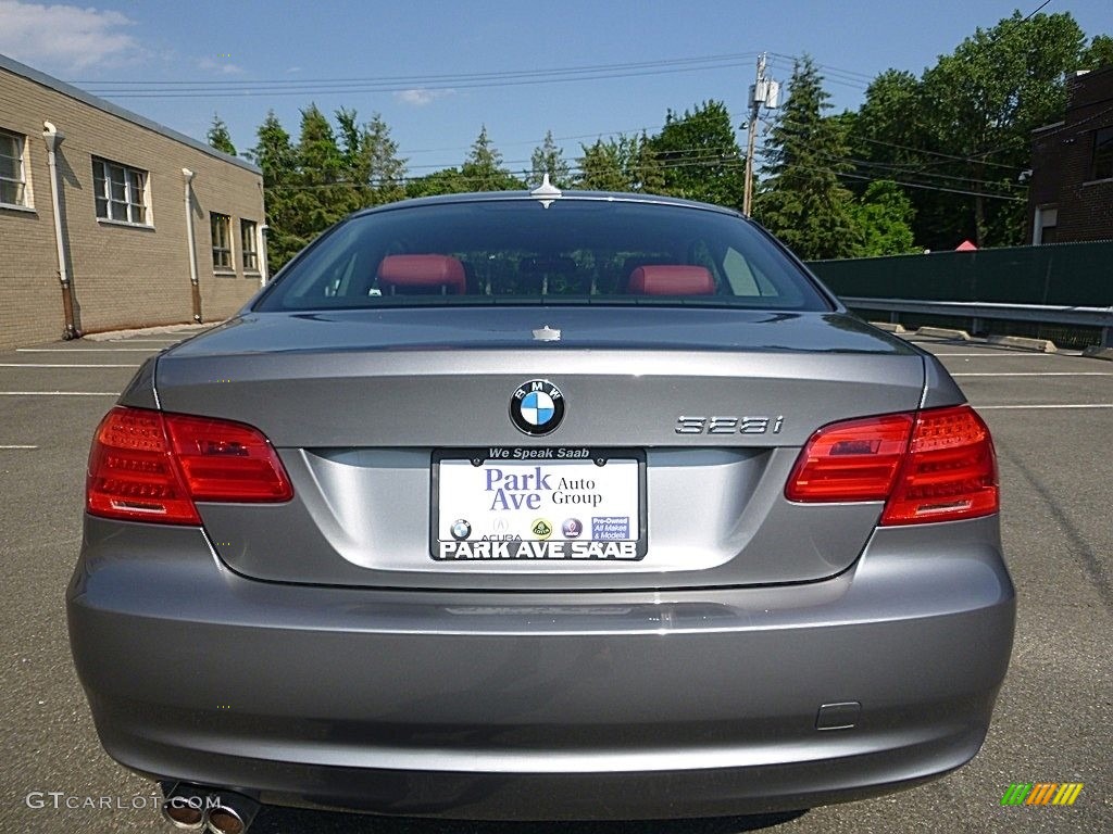 2011 3 Series 328i xDrive Coupe - Space Gray Metallic / Coral Red/Black Dakota Leather photo #4