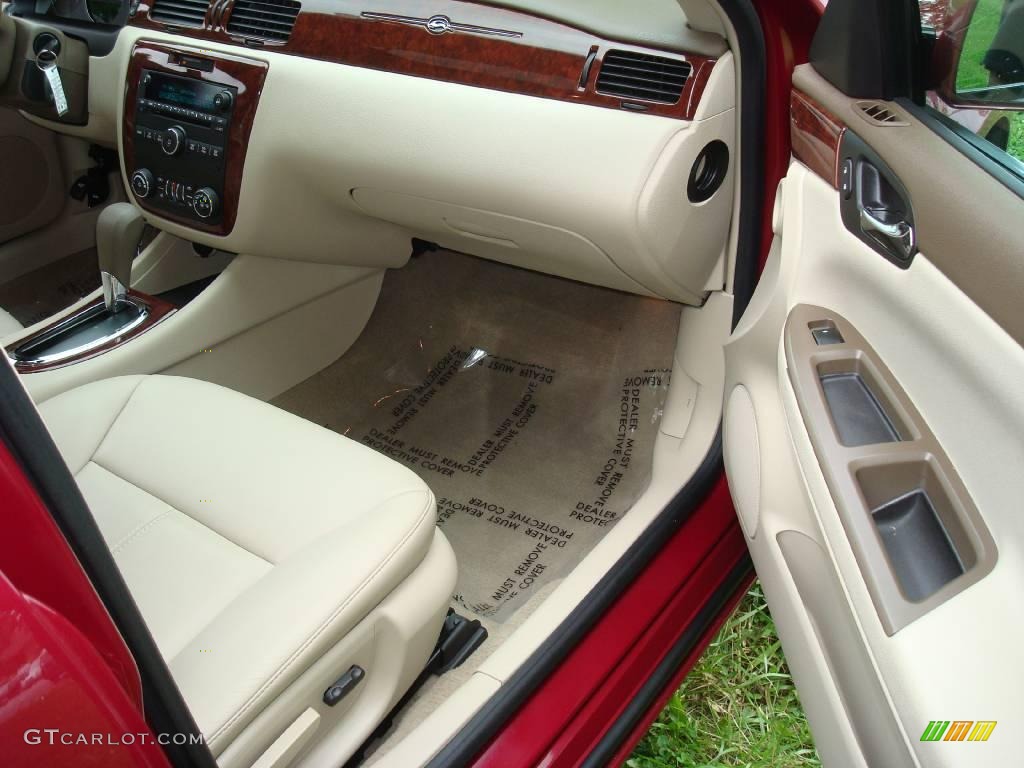 2006 Impala LT - Sport Red Metallic / Neutral Beige photo #19