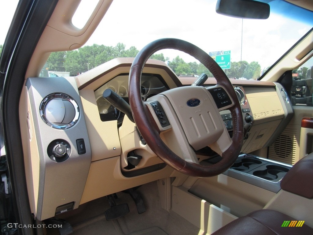 2012 F350 Super Duty Lariat Crew Cab 4x4 - Green Gem Metallic / Adobe photo #31