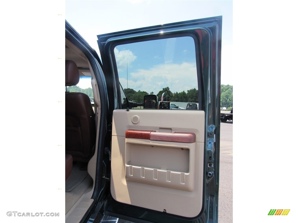 2012 F350 Super Duty Lariat Crew Cab 4x4 - Green Gem Metallic / Adobe photo #36