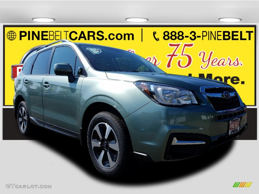 2018 Forester 2.5i Premium - Jasmine Green Metallic / Platinum photo #1