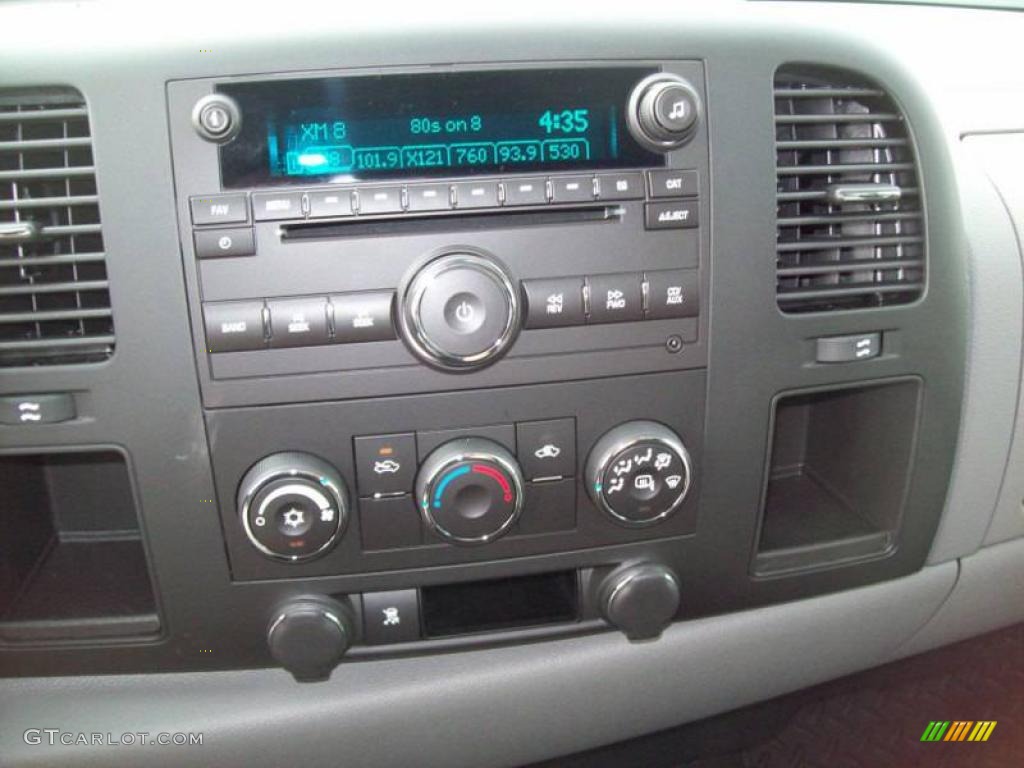 2009 Silverado 1500 LS Crew Cab 4x4 - Silver Birch Metallic / Dark Titanium photo #17