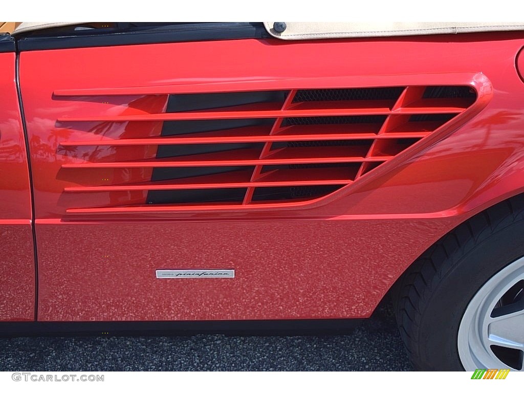 1987 Ferrari Mondial Cabriolet Marks and Logos Photo #121653700