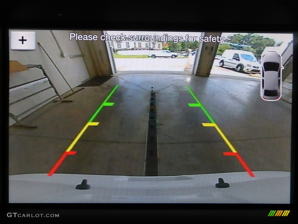 2017 Escape SE 4WD - Oxford White / Charcoal Black photo #14