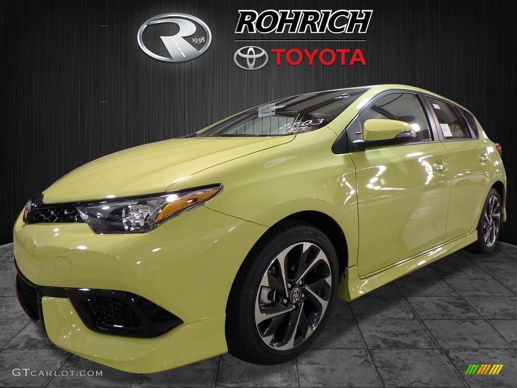 2017 Corolla iM  - Spring Green Metallic / Black photo #4