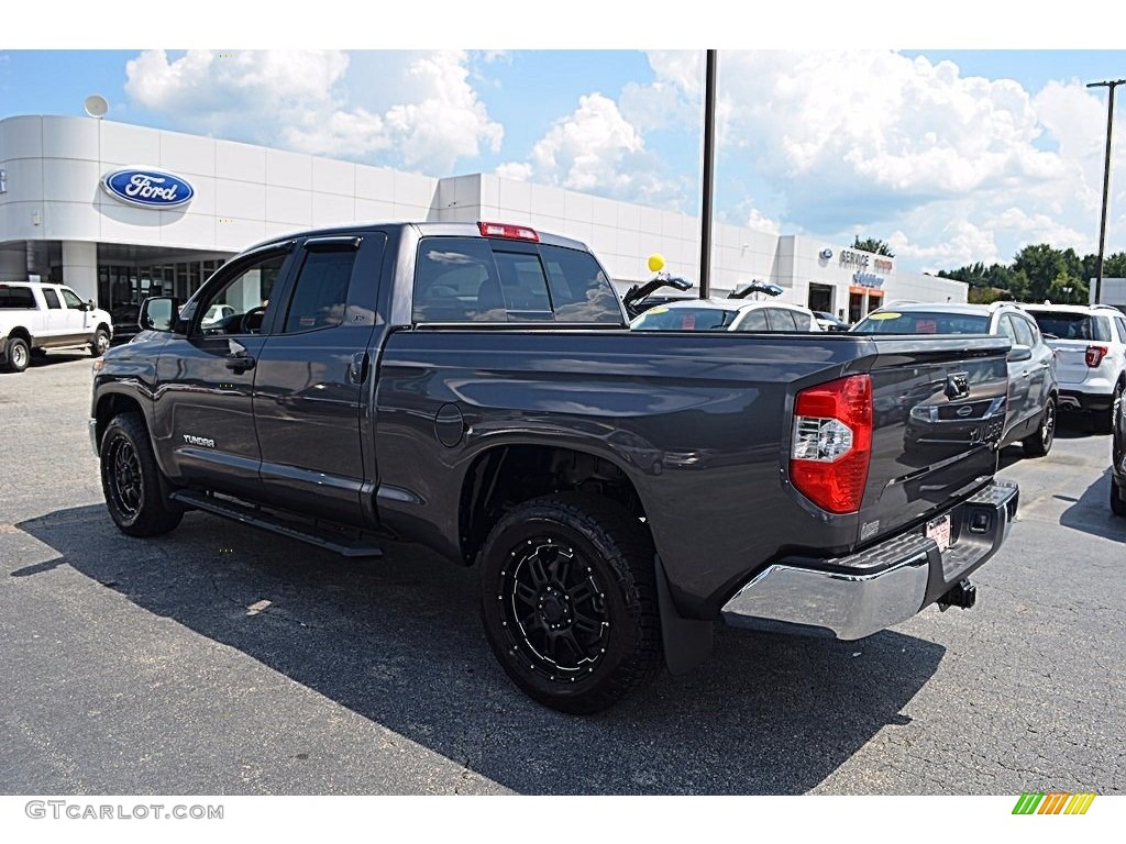 2017 Tundra SR5 Double Cab - Magnetic Gray Metallic / Graphite photo #27