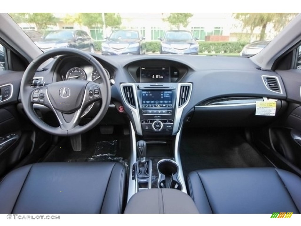 2018 TLX Sedan - Bellanova White Pearl / Ebony photo #9