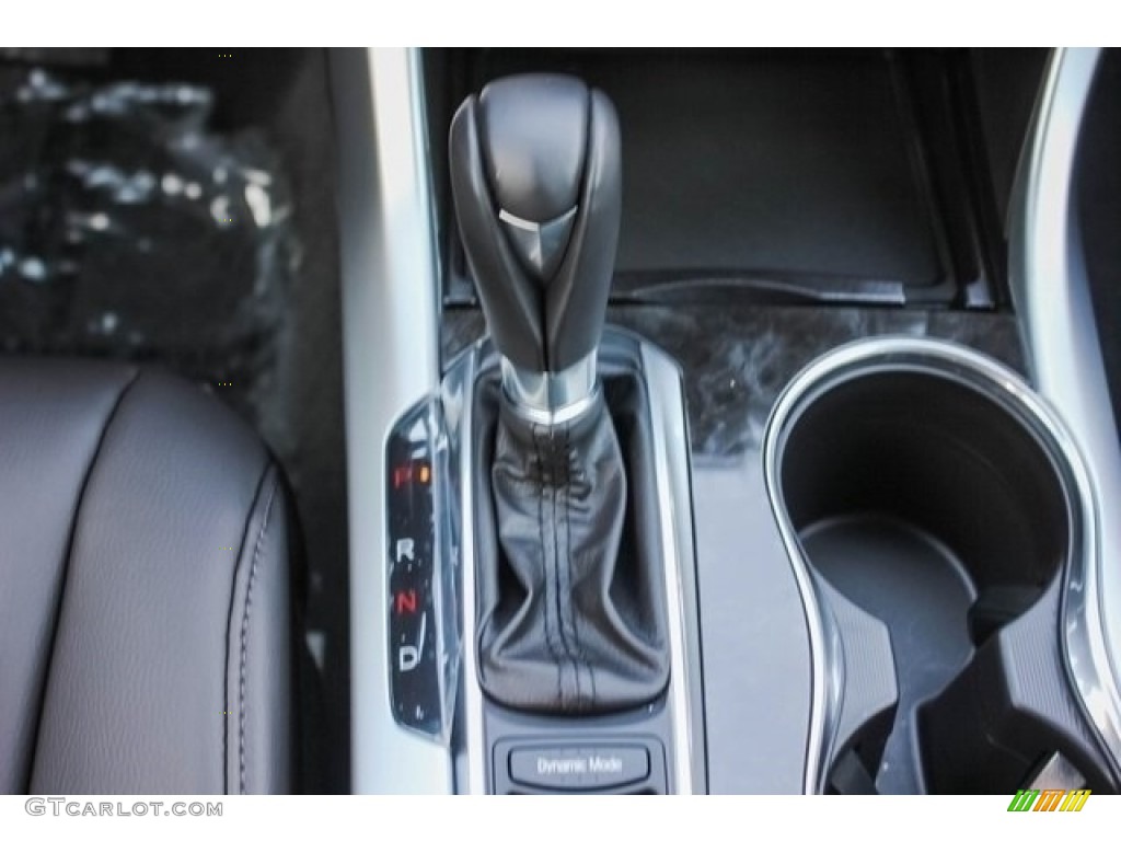 2018 TLX Sedan - Bellanova White Pearl / Ebony photo #30