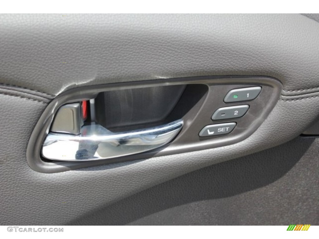 2017 RDX  - Lunar Silver Metallic / Ebony photo #24