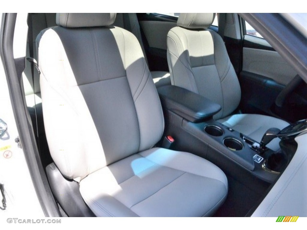 2017 Avalon Touring - Blizzard Pearl White / Light Gray photo #19