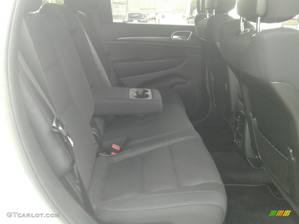 2017 Grand Cherokee Laredo - Bright White / Black photo #11