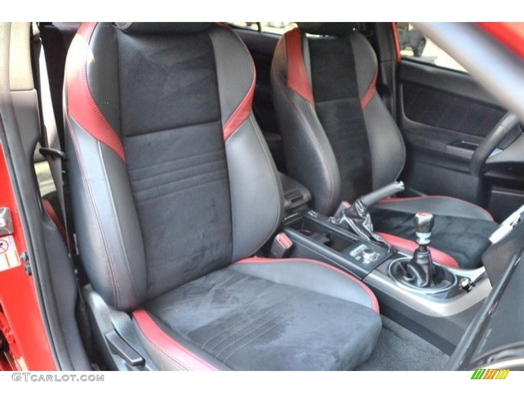 2015 Subaru WRX STI Front Seat Photo #121678296