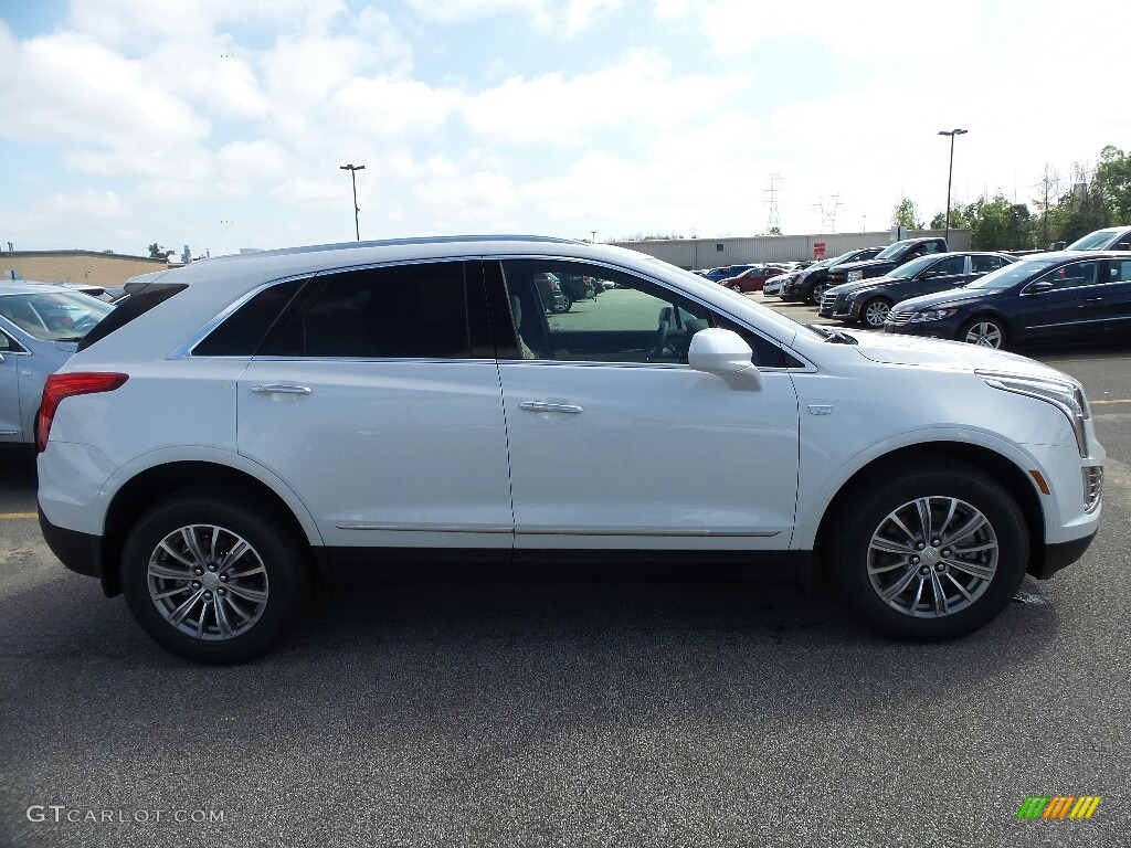 2017 XT5 Luxury AWD - Crystal White Tricoat / Sahara Beige photo #2