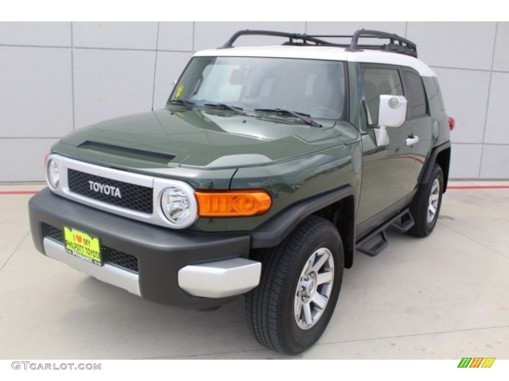 2014 FJ Cruiser 4WD - Army Green / Dark Charcoal photo #3