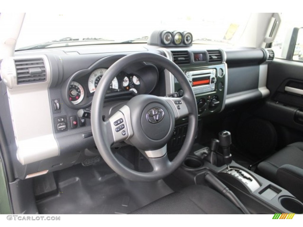 2014 FJ Cruiser 4WD - Army Green / Dark Charcoal photo #15