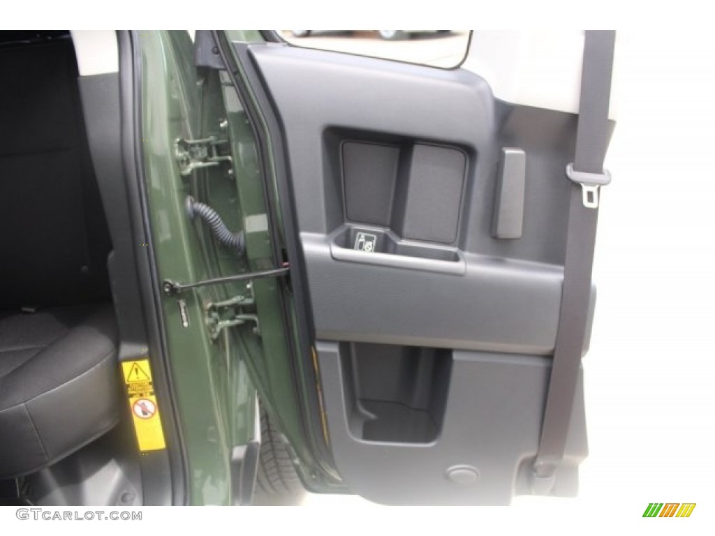 2014 FJ Cruiser 4WD - Army Green / Dark Charcoal photo #27