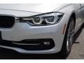 2017 Mineral White Metallic BMW 3 Series 330i xDrive Sedan  photo #31