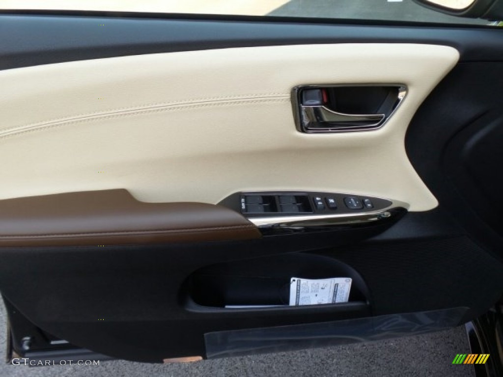 2018 Toyota Avalon XLE Door Panel Photos