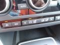 Yulong White Metallic - Discovery Sport SE Photo No. 16
