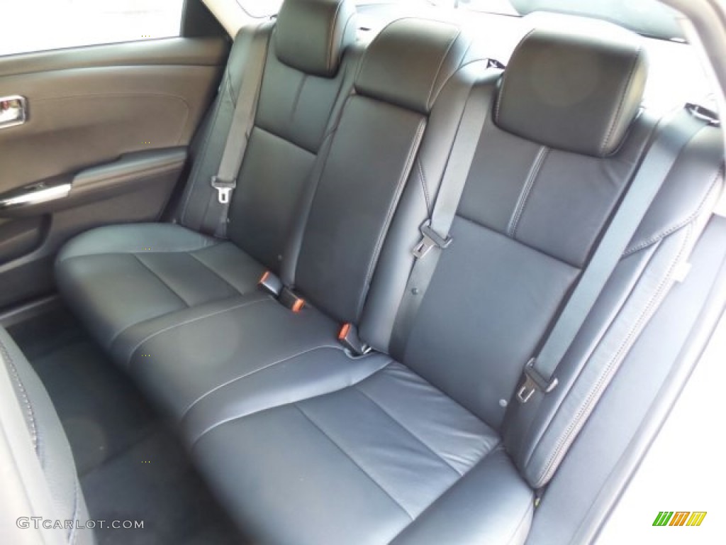 2018 Toyota Avalon Touring Rear Seat Photos