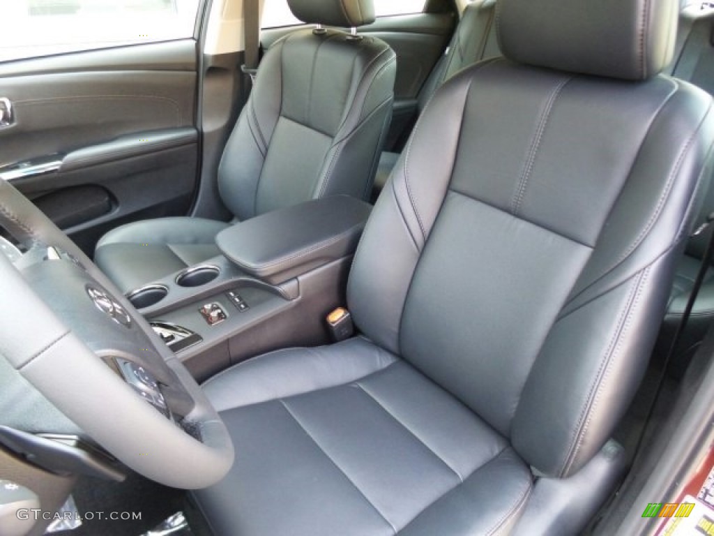 2018 Toyota Avalon XLE Front Seat Photos