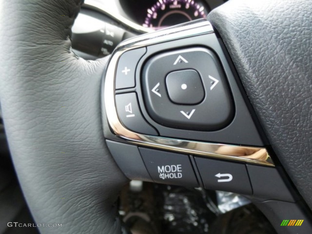 2018 Toyota Avalon XLE Controls Photo #121692806