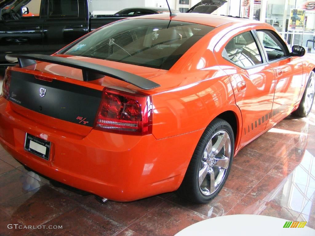 2008 Charger R/T Daytona - HEMI Orange Pearl / Dark Slate Gray photo #2