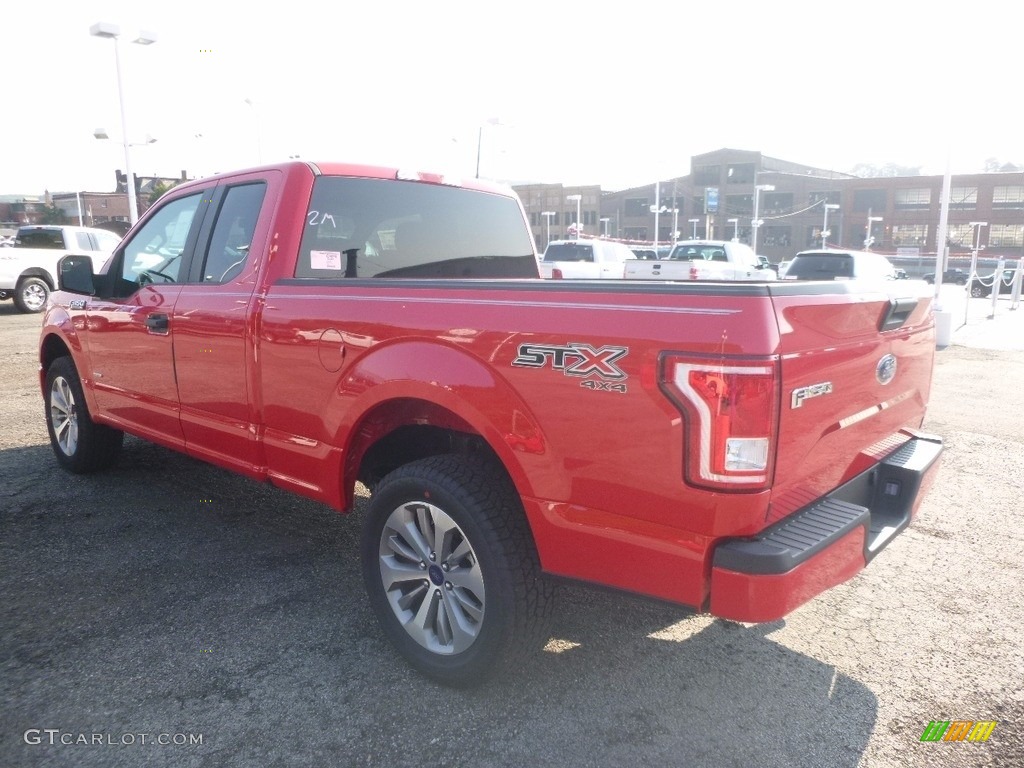 2017 F150 XL SuperCab 4x4 - Race Red / Black photo #4