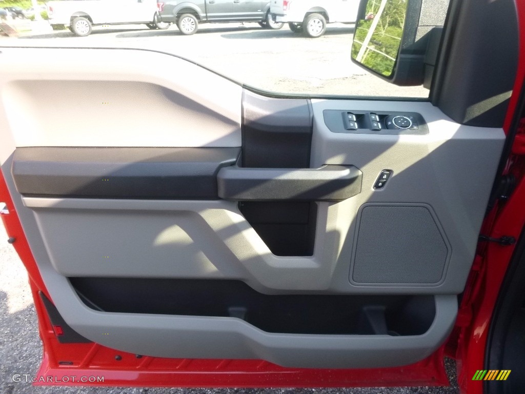 2017 F150 XL SuperCab 4x4 - Race Red / Black photo #13