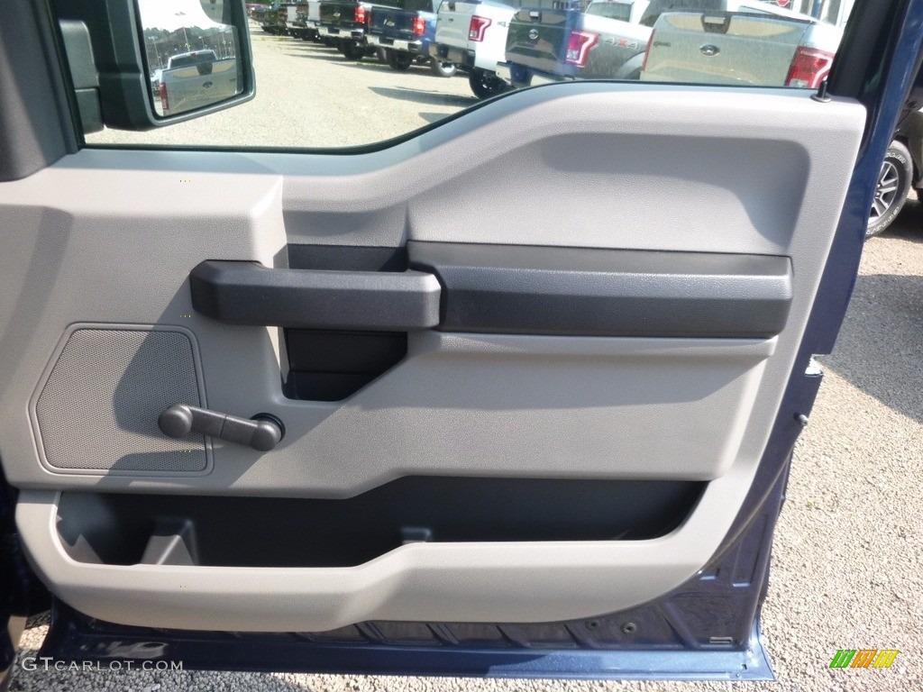 2017 F150 XL Regular Cab 4x4 - Blue Jeans / Earth Gray photo #3