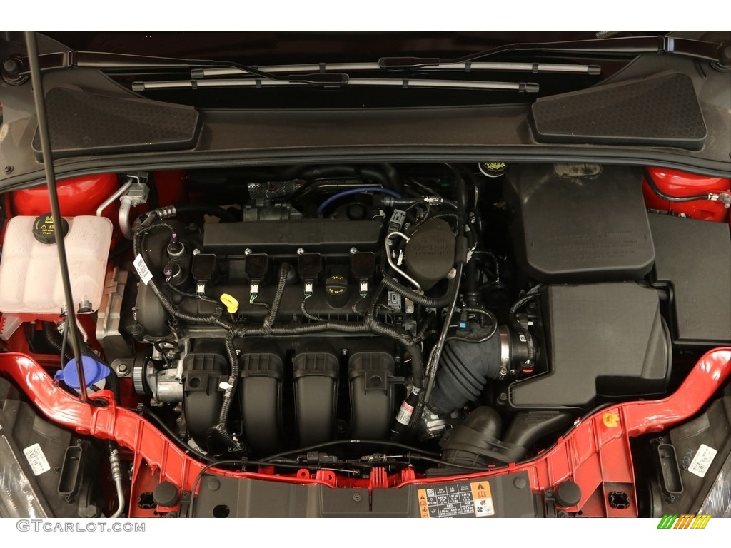 2015 Focus SE Hatchback - Race Red / Charcoal Black photo #16