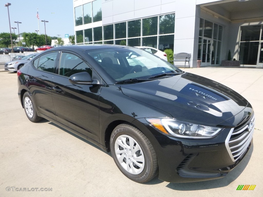 Phantom Black 2018 Hyundai Elantra SE Exterior Photo #121712534