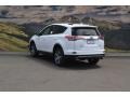 Super White - RAV4 XLE Photo No. 3