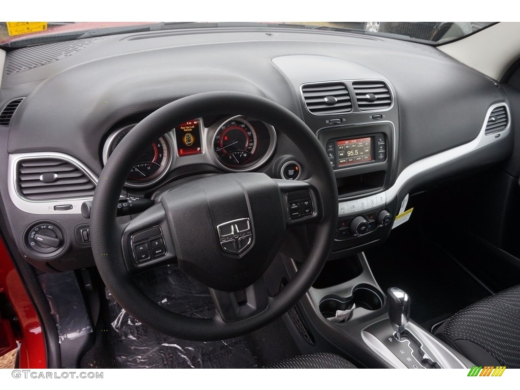 2017 Journey SE - Redline 2K / Black photo #7