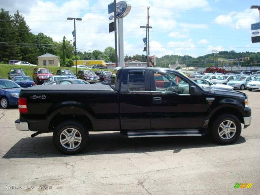 2005 F150 XLT SuperCab 4x4 - Black / Medium Flint Grey photo #5