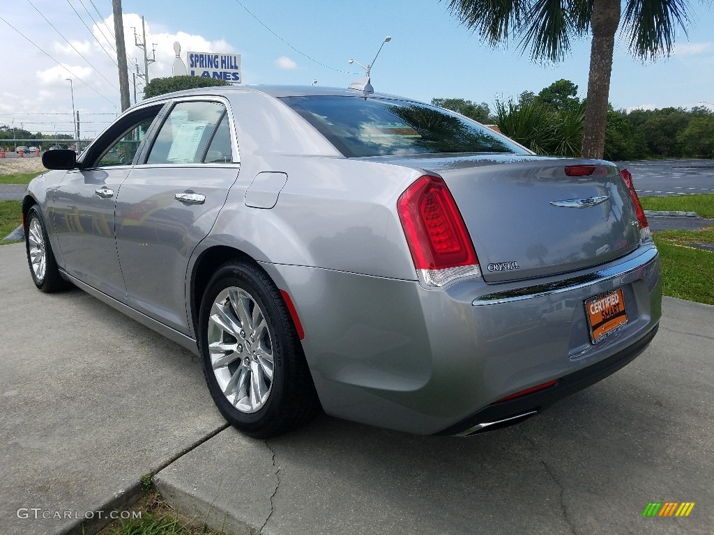 2017 300 C - Billet Silver Metallic / Black photo #3