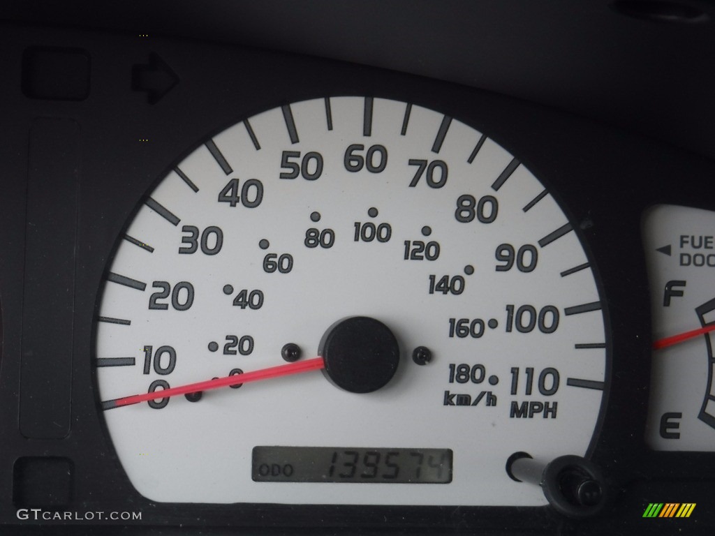 2003 Tacoma V6 TRD Xtracab 4x4 - Radiant Red / Oak photo #25